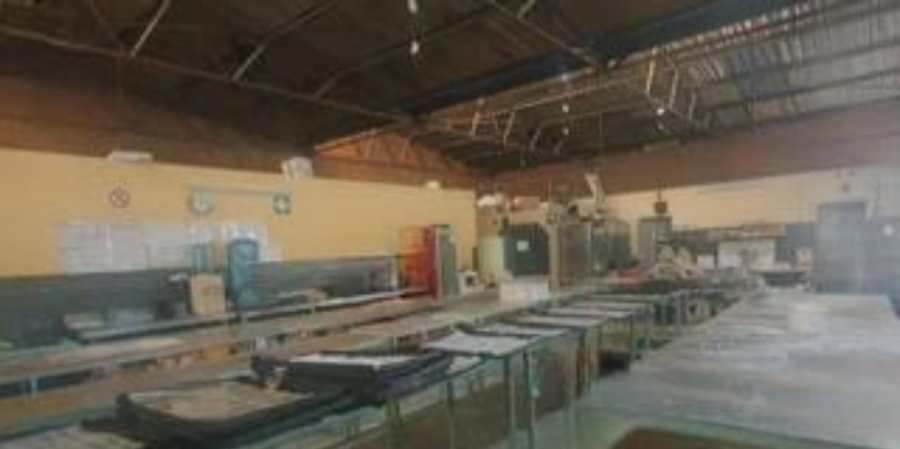 Commercial Property for Sale in Hamilton Free State